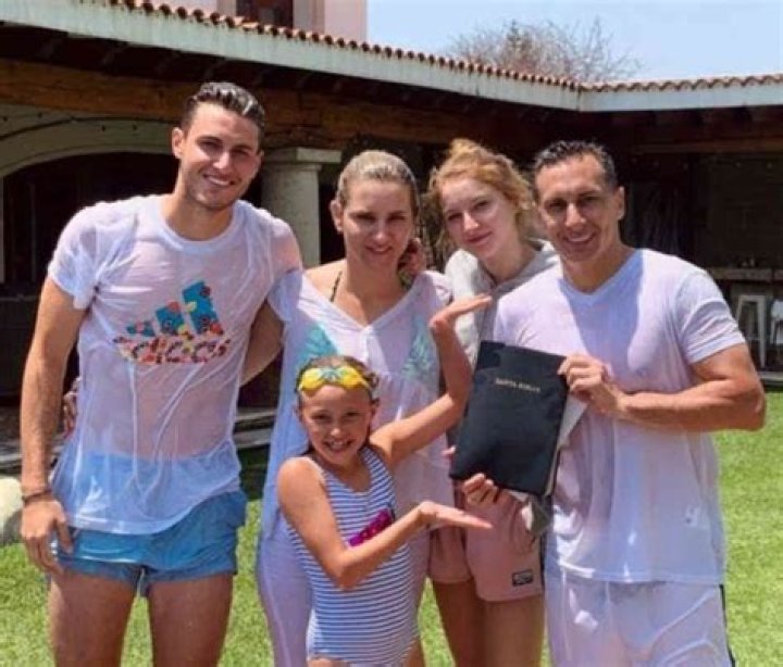 Christian Giménez’s biography, net worth, fact, career, awards and life story