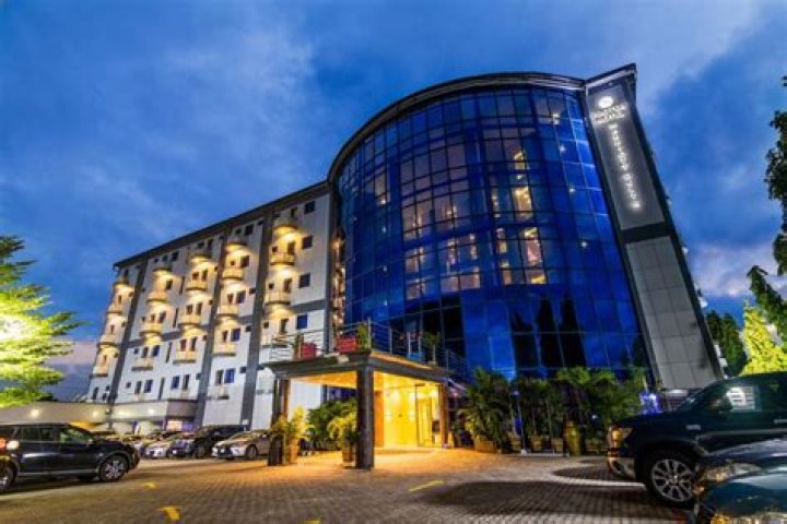 Christo Hotels, Warri