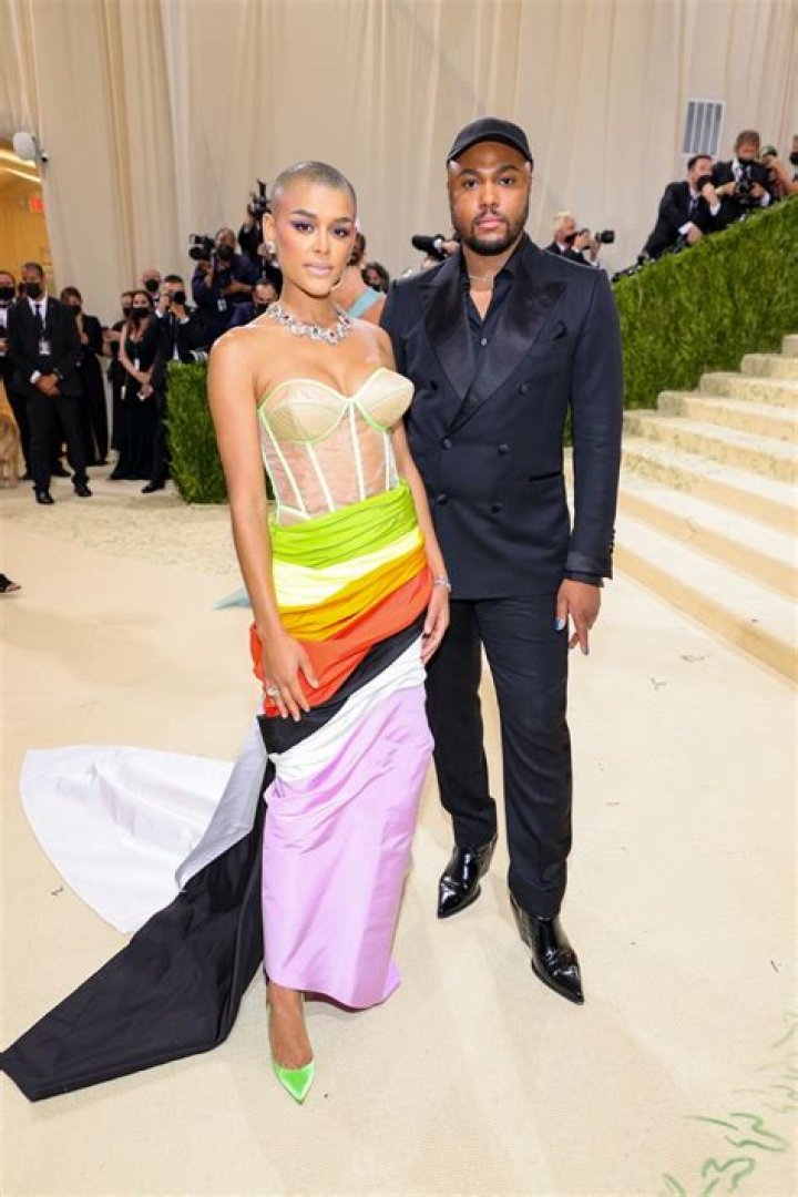 Christopher John Rogers Kamala Harris Designer Wikipedia, Age, Biography Net Worth And Instagram