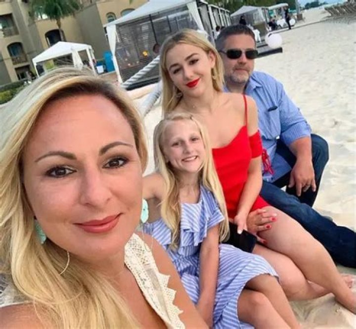 Clara Lukasiak Net Worth, Age, Wiki, Biography, Birthday, Height in Feet, Parents, Siblings