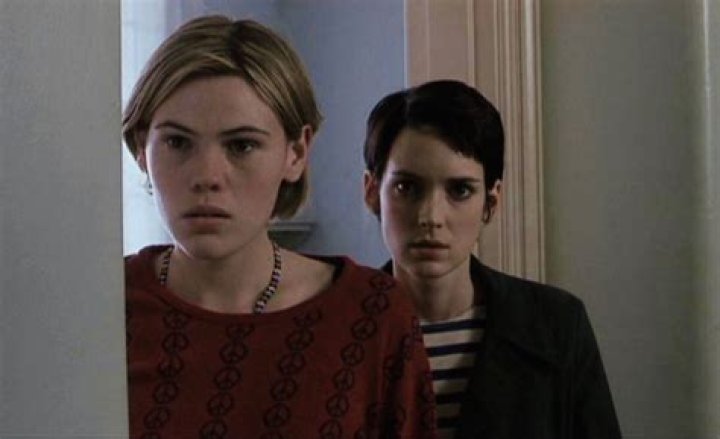 Clea DuVall Biography, Girl Interrupted, Age, Partner, Movies and Net Worth
