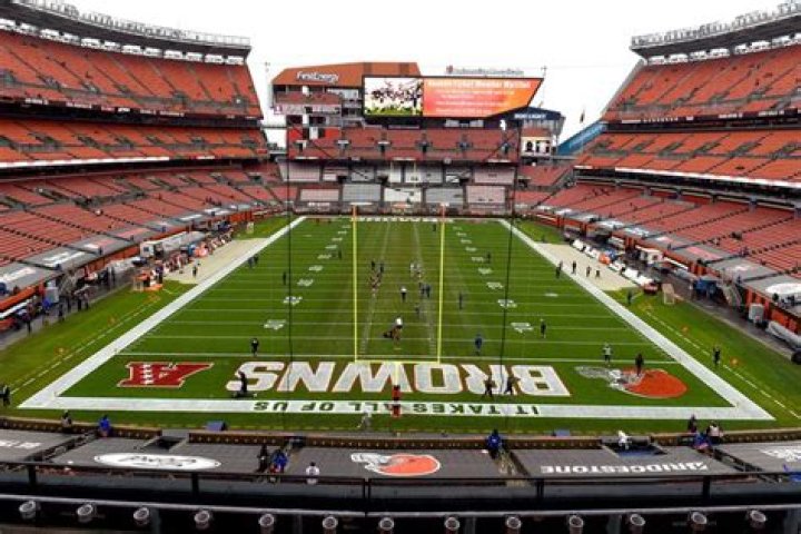 
Cleveland Browns Repairing Damage to Field Caused by Vehicle as Police Investigate Incident 