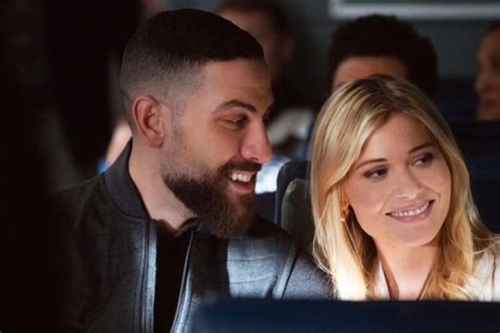 Comfort Clinton Age, Wikipedia, Height, Boyfriend, Instagram, Biography