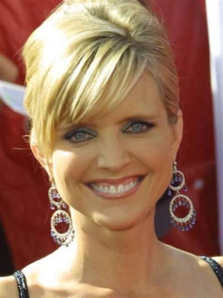 Courtney Thorne-Smith Biography, Age, Height, Husband, Movies, Net Worth, Awards and Shows