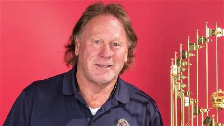 Dan Gladden Height, Weight, Net Worth, Age, Birthday, Wikipedia, Who, Nationality, Biography