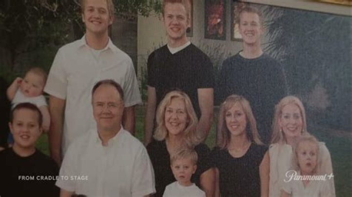 Dan Reynolds parents: Meet Ronald Reynolds & Christene M. Reynolds