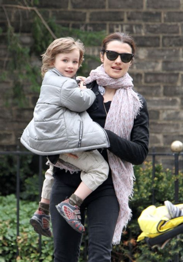 Darren Aronofsky Son, Wife, Net Worth, Age, Wiki, Dating