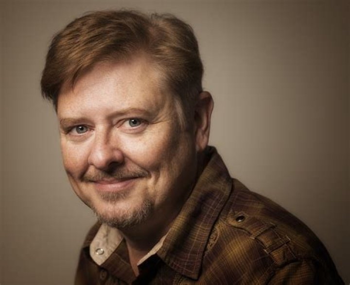 Dave Foley Bio, Wiki, Age, Height, Wife, Band, Movies, and Net Worth