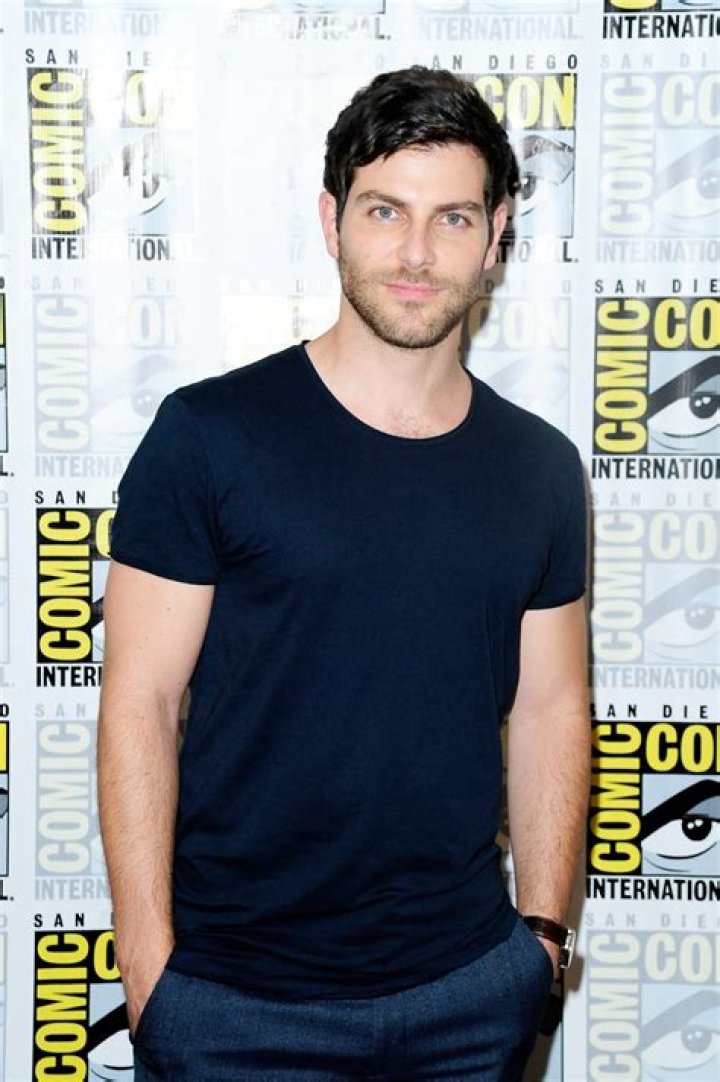 David Giuntoli Height, Weight, Net Worth, Age, Birthday, Wikipedia, Who, Nationality, Biography