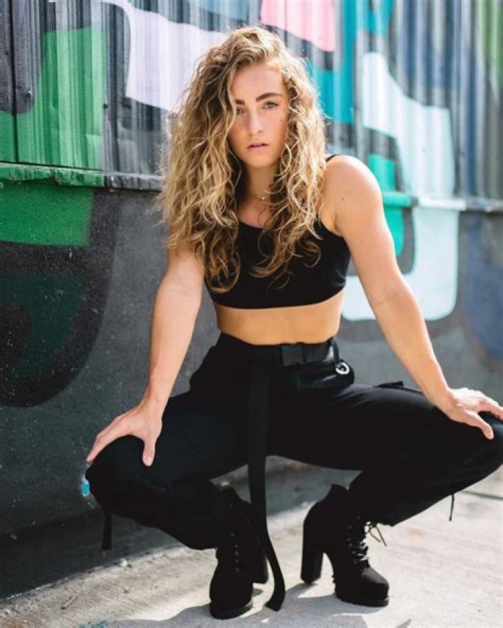 Demi Bagby Age, Net Worth, Height, Boyfriend, Feet, Parents, Wikipedia