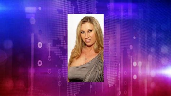 Devon Lee Net Worth, Income, Salary, Earnings, Biography