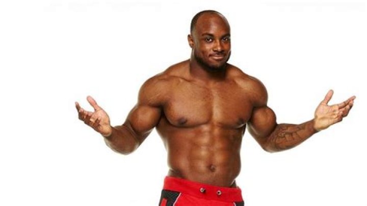 Donnell Whittenburg: dating, net worth, tattoos, smoking & body facts