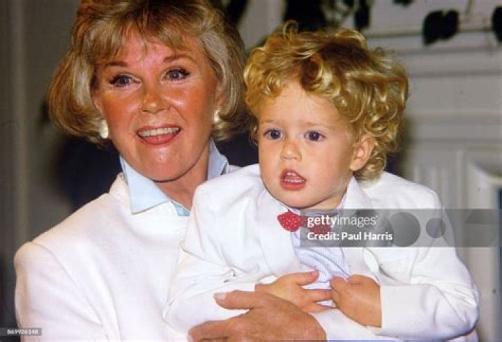 Doris Day’s Son Terry Melcher Wiki, Bio, Age, Wife, Kids, Death, Cause of Death, Net Worth, Son (Ryan Melcher), Obituary, and Funeral