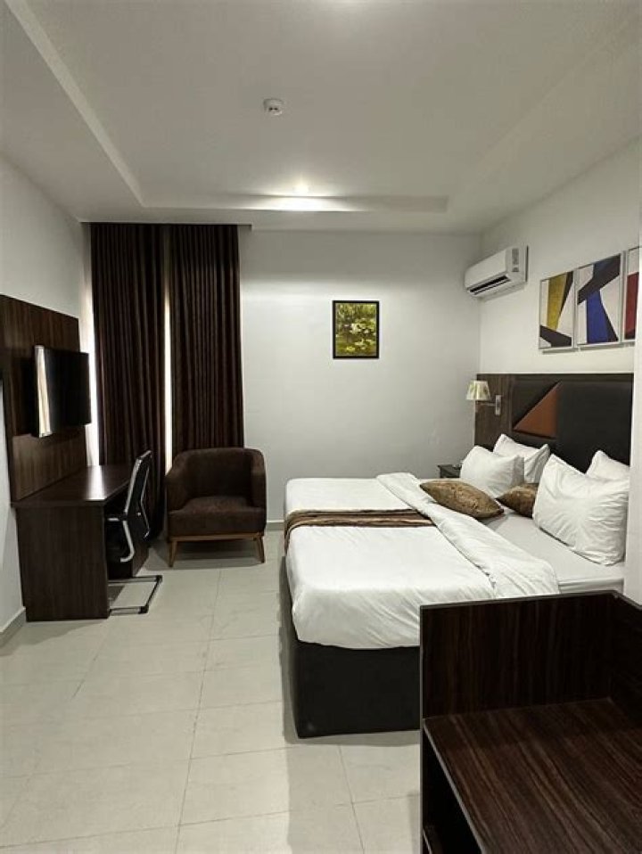 Eemjm Hotel , Uyo, Nigeria