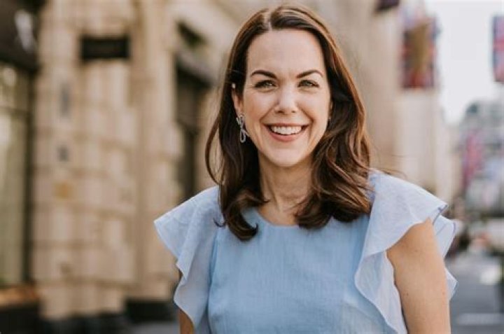 Elizabeth Holmes Bio – Facts, Husband, Parents, Net Worth, Company