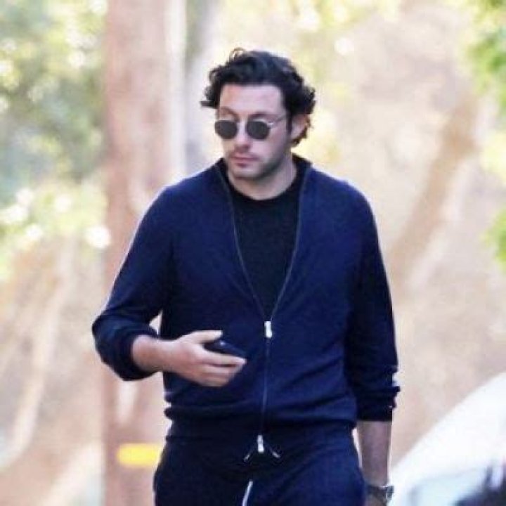 Elliot Grainge- Net Worth, Age, Girlfriend, Ethnicity, Height, Career