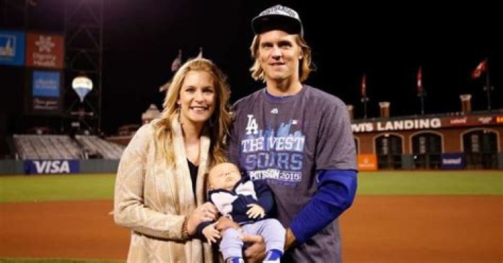 Emily Greinke Height, Weight, Net Worth, Age, Birthday, Wikipedia, Who, Nationality, Biography