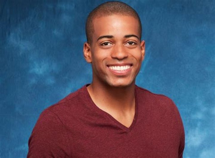 Eric Bigger Bio, Age, Family, Girlfriend, Bachelor, Salary, Net Worth