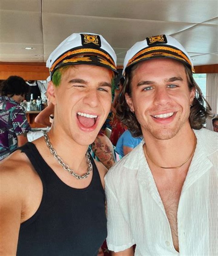 Eric Mondo Gay Hoax Debunked, But His Brother Brad Mondo Definitely Is Openly Gay: Meet Eric’s Partner