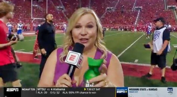 ESPN Sports Reporter Holly Rowe Net Worth Breakdown