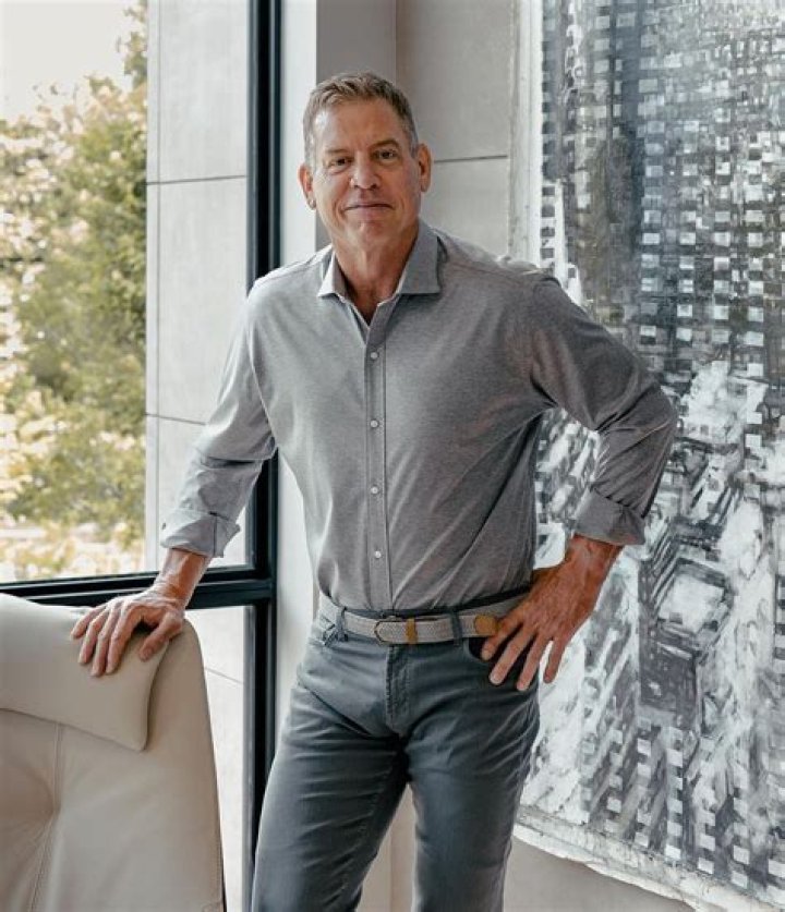 Fact Check: Is Troy Aikman Gay? Everything On His Salary And More