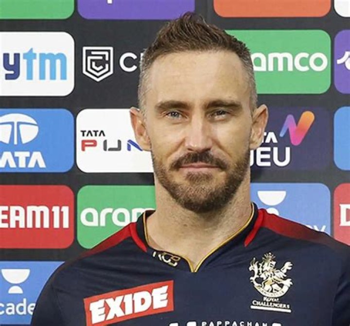 Faf Du Plessis Height, Weight, Net Worth, Age, Birthday, Wikipedia, Who, Nationality, Biography