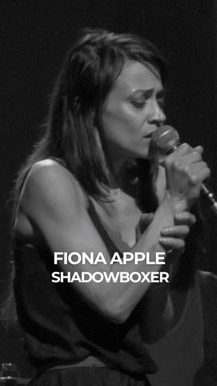 Fiona Apple’s
Shadowboxer Lyrics