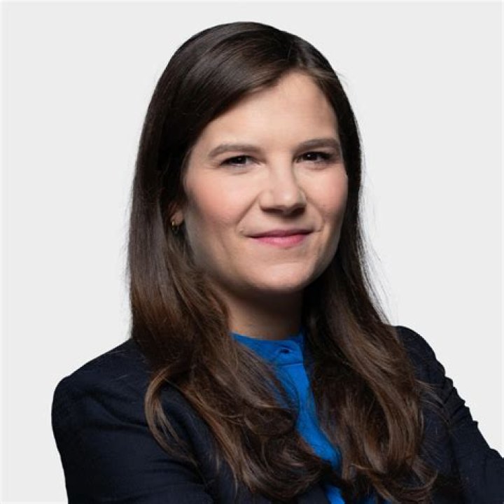 Florence Villeminot Net Worth, Income, Salary, Earnings, Biography