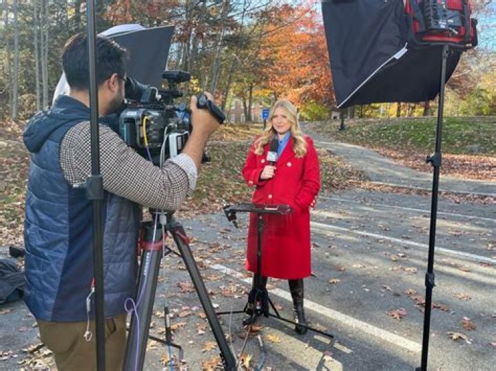 Fox Reporter Hillary Vaughn Covers Election Night While Pregnant: ‘What Unites Us Is Love’