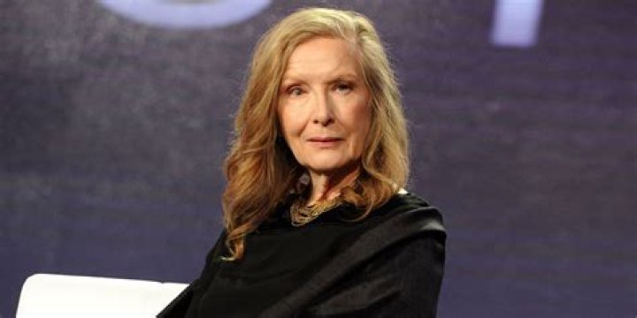 Frances Conroy Biography, Age, Husband, Films, Eye Injury | Accident