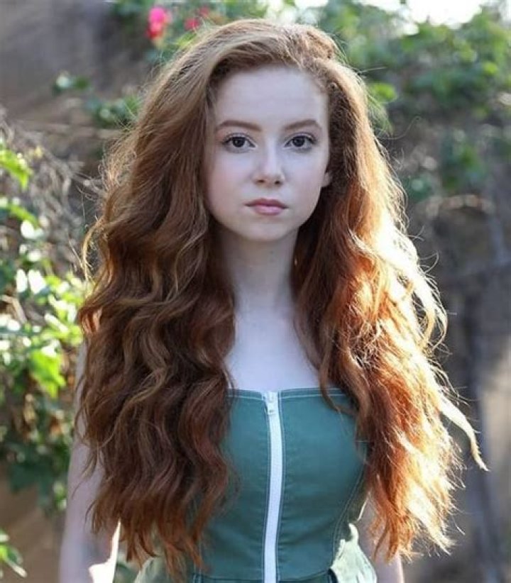 Francesca Capaldi Bio, Age, Height, Boyfriend, Listal, Crown Lake, Net Worth, Movies and TV Shows