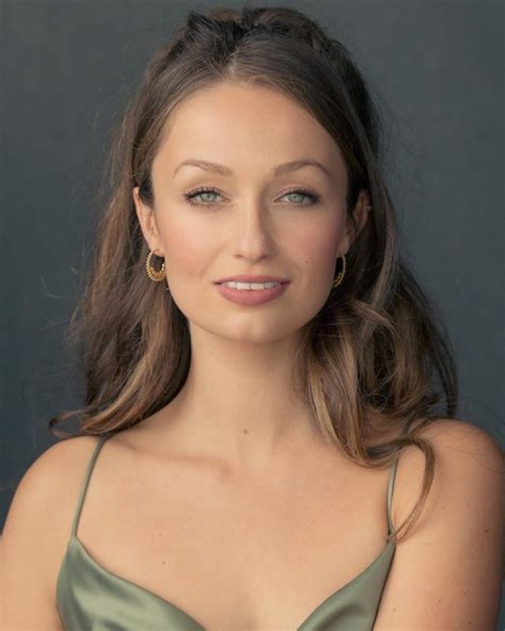 Francesca Wilson Waterworth Height, Weight, Net Worth, Age, Birthday, Wikipedia, Who, Nationality, Biography