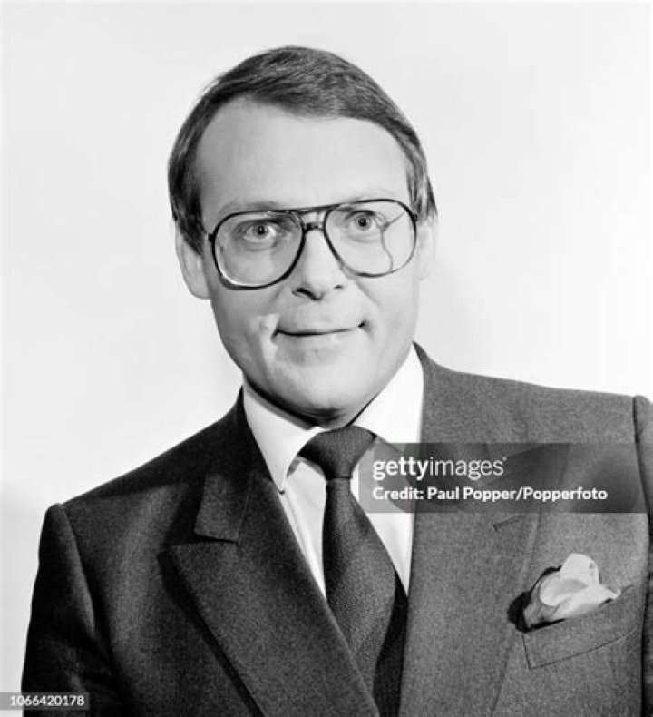 Gary Newbon Biography, Age, Wife, Education, ITV Retired, Sports Presenter