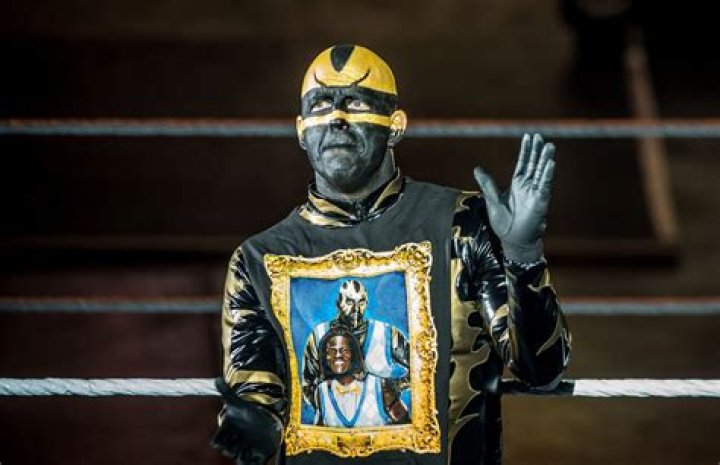 Goldust’s Net Worth, Age, Height, Weight, Wife, Kids, Bio-Wiki