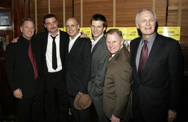 Gordon Clapp Bio, Wiki, Age, Height, Wife, Son, Movies and Net Worth