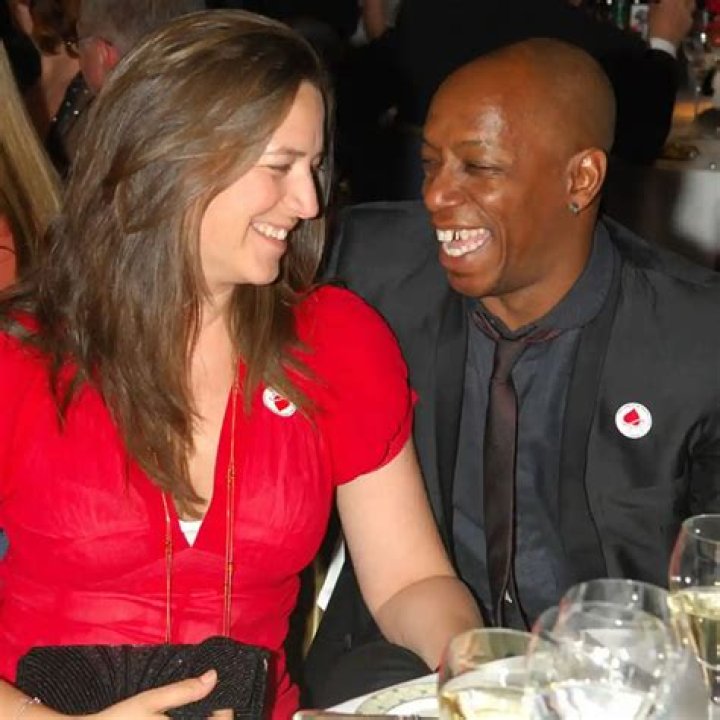 Has Ian Wright Wife Died? Nancy Hallam and Family