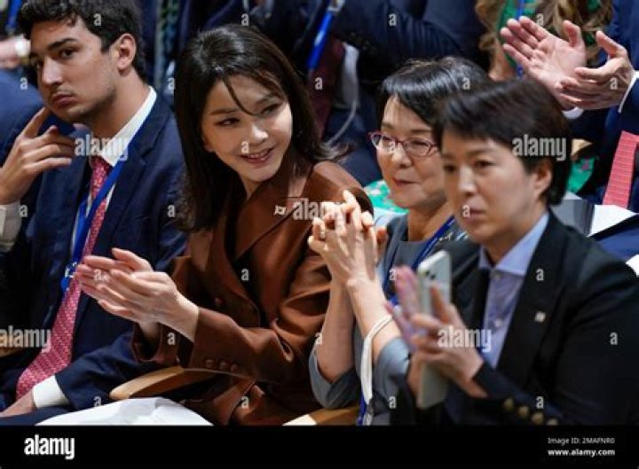 Has Kim Kun Hee Done Plastic Surgery? Does First Lady of South Korea Have Child With Her Husband?