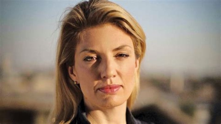 Holly Williams Bio, Wiki, Age, Height, Education, Husband, Reporter, CNS News, Salary and Net Worth