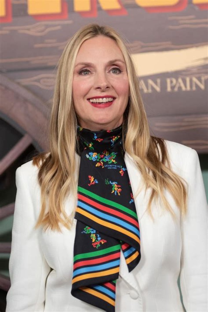 Hope Davis Movies and Tv Shows, Age, Height, Young, Instagram