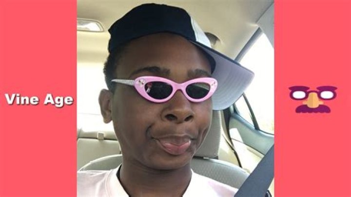 How Did Jay Versace Become The Funniest Instagram Star?