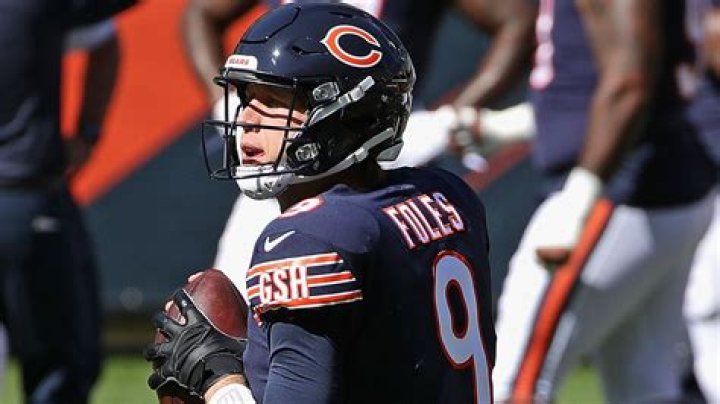 How much is Nick Foles salary? How much are the Chicago Bears paying Nick Foles?