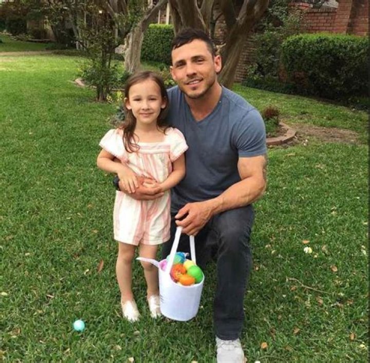 How Much Money Does Cheston McElhaney Make? Latest Cheston McElhaney Net Worth Income Salary