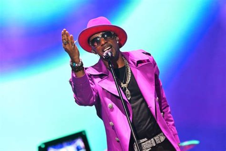 How Much Money Does Ralph Tresvant Make? Latest Ralph Tresvant Net Worth Income Salary
