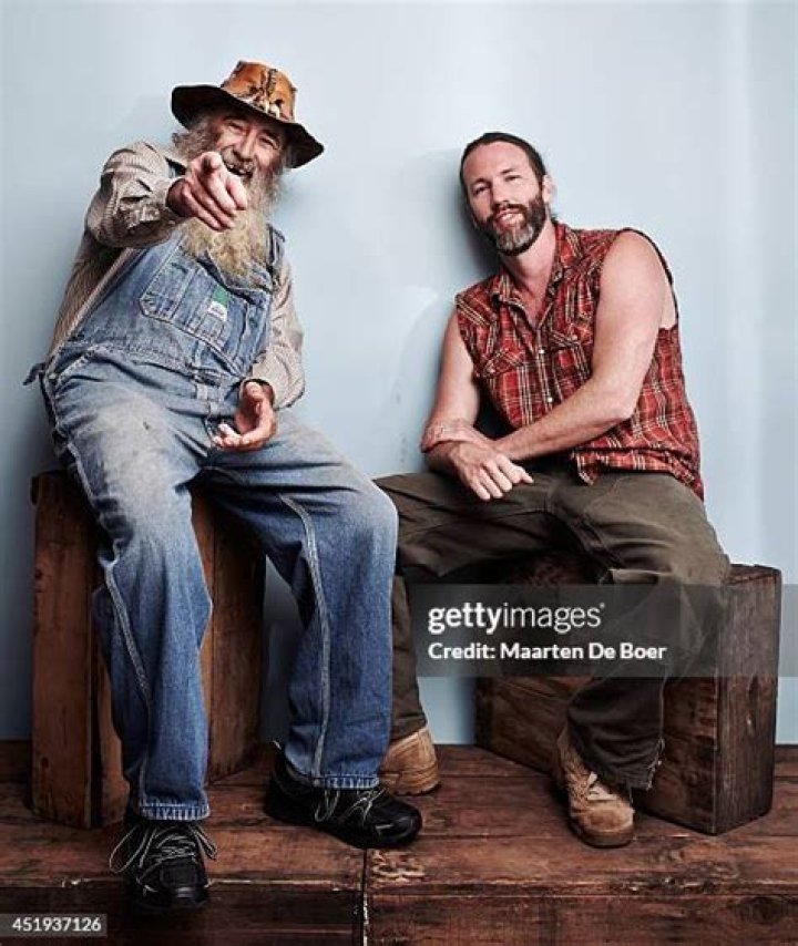 How Much Money Does Spencer Two Dogs Bolejack Make? Latest Spencer Two Dogs Bolejack Net Worth Income Salary