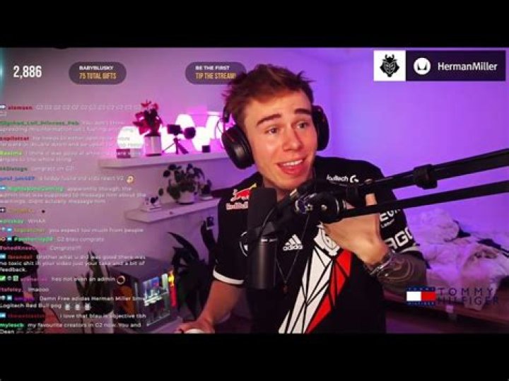 How Old is Blaustoise Twitch? Meet The Streamer On Instagram