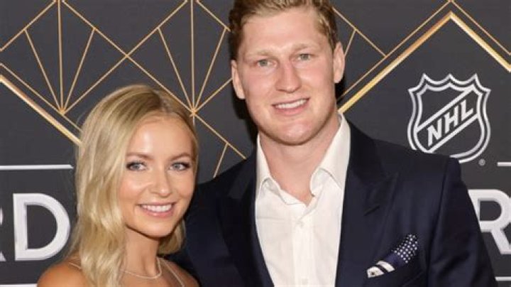 How Old Is Charlotte Walker? Nathan MacKinnon Girlfriend – Are They Engaged?