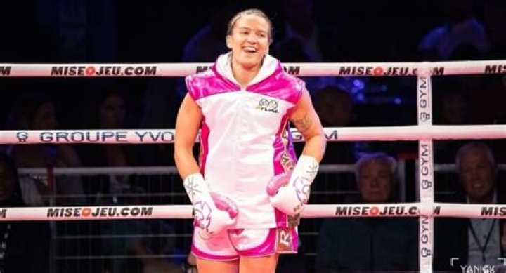 How Old Is Marie Pier Houle? Age Wikipedia – Meet The Boxer On Instagram