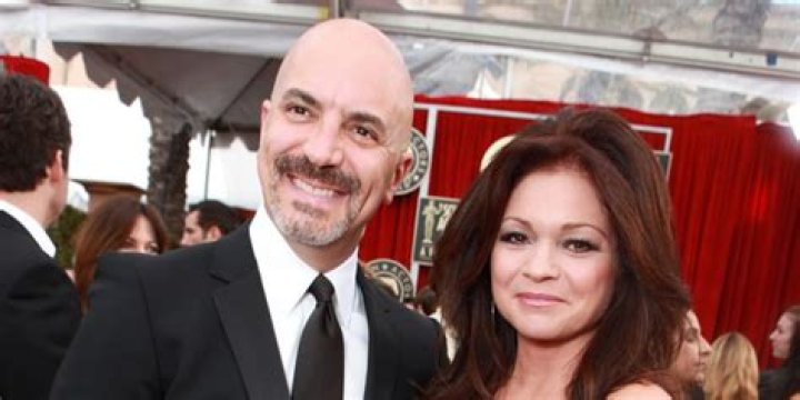 How rich is Valerie Bertinelli’s husband Tom Vitale? Biography