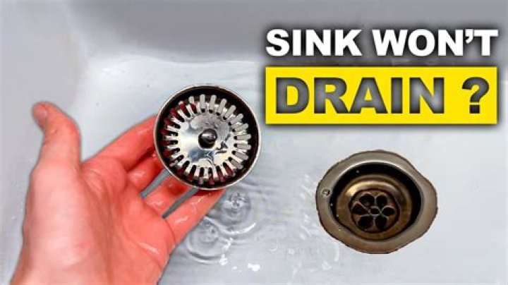 How to remove sink strainer