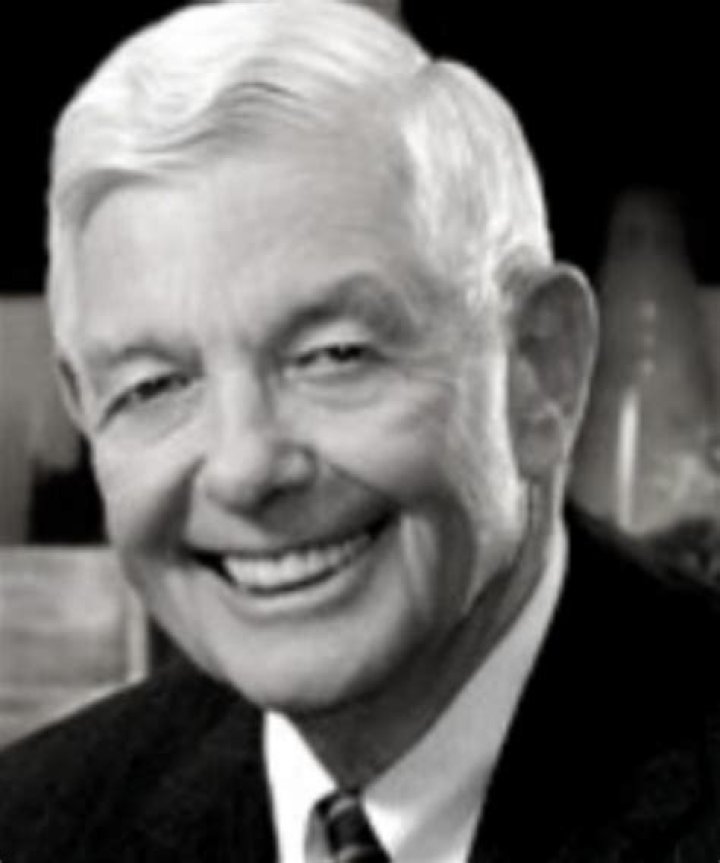 Hugh McColl Jr. Net Worth, Income, Salary, Earnings, Biography